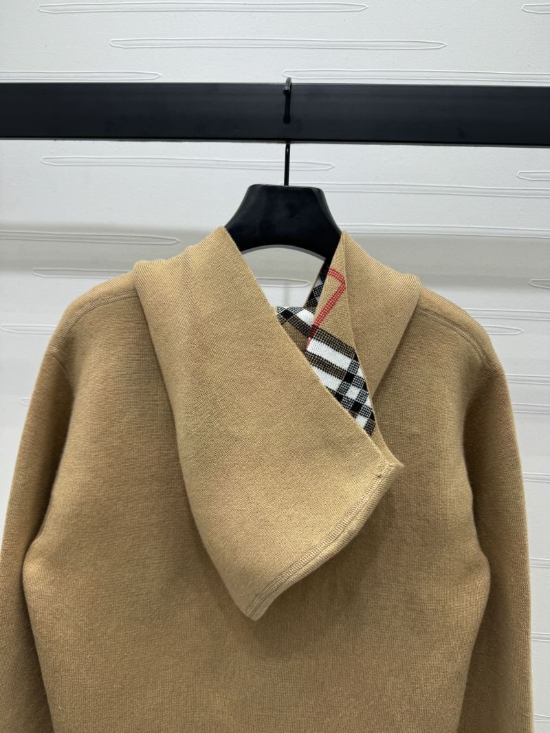 Burberry Sweaters